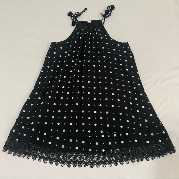 Old Navy black N white Tie shoulder swing dress Size S - Picture 3 of 13